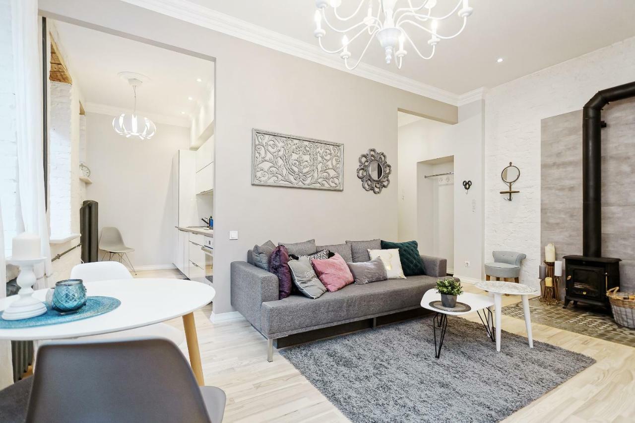 Stabu Street Residence รีกา ภายนอก รูปภาพ